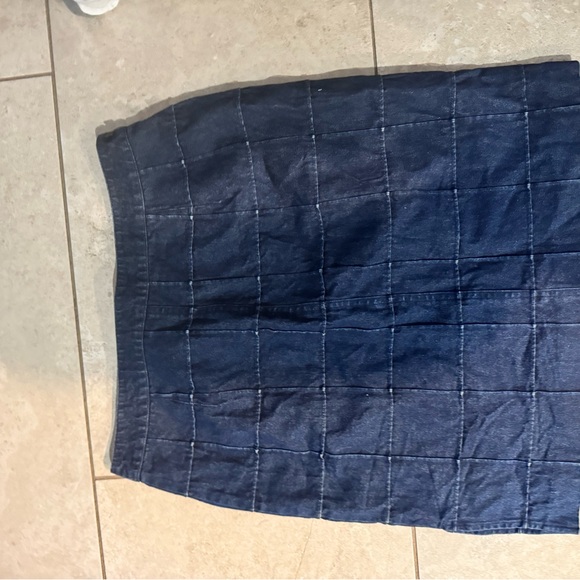 Ralph Lauren Dark Denim Quilted Skirt sz 10 - Picture 3 of 5